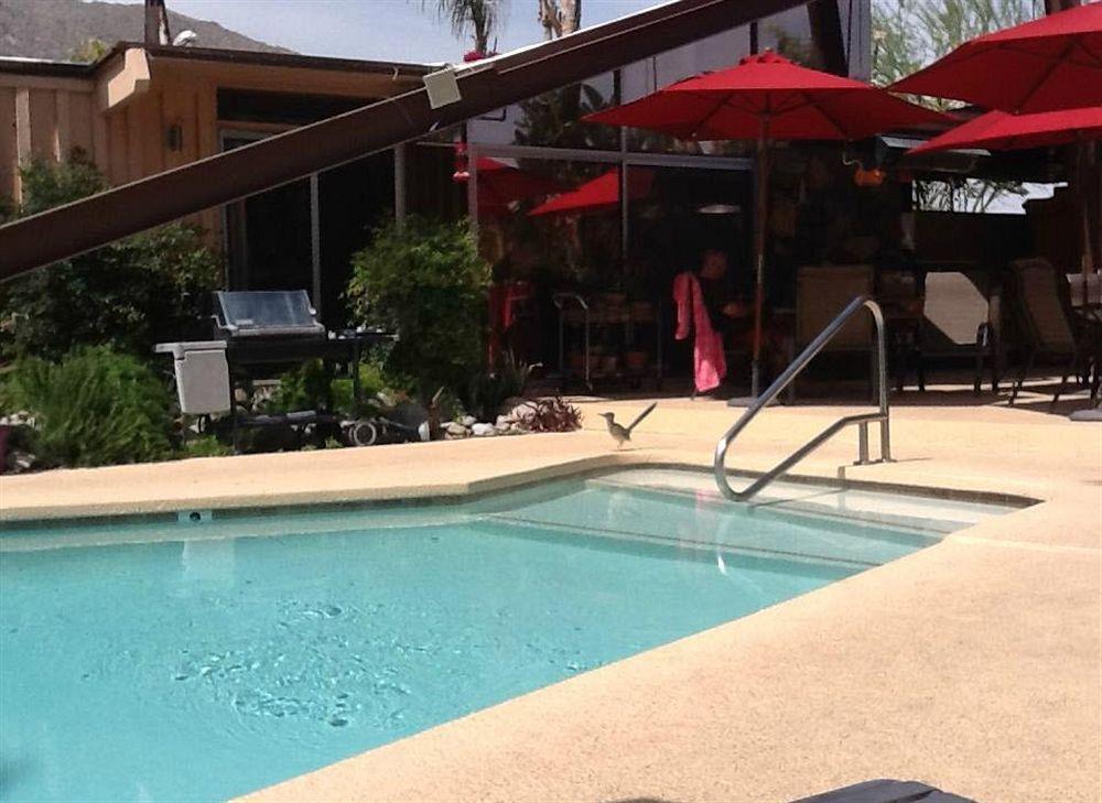 Triangle Inn Clothing Optional Resort For Men Palm Springs Exterior foto